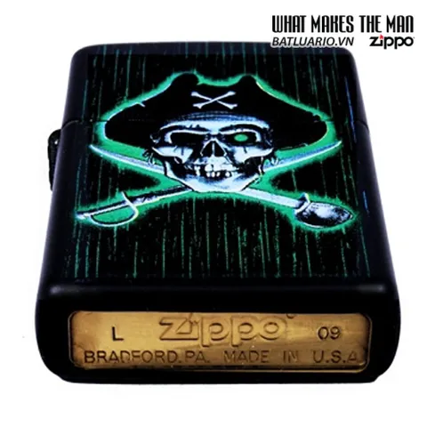 Bật Lửa Zippo 24261 - Họa Tiết Skull And Cross Swords Cướp Biển - Bật Lửa Đen Mat, Quà Tặng Dành Cho Người Yêu Thích Phong Cách Cá Tính