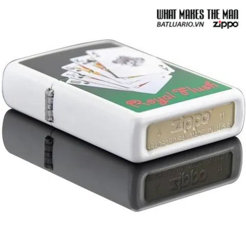 Bật Lửa Zippo Royal Flush 28038 - Bật Lửa Matte Trắng Huyền Thoại cho Người Sưu Tầm