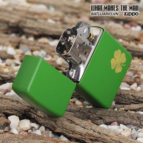 Bật Lửa Zippo Shamrock Green Matte 21032 - Bật Lửa Thời Trang Cao Cấp Cho Người Yêu Thích Đồ Chơi Chất Lượng