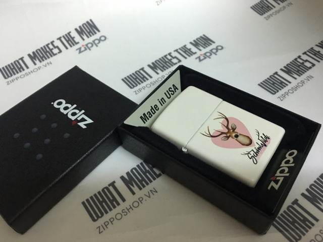 ZIPPO 214 German Press-Schon Wild Lighter - Classic Design for Collectors & Outdoor Enthusiasts