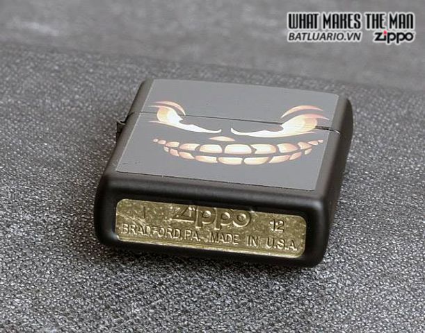 Bật Lửa Zippo Scary Jack o Lantern - Màu Đen Mờ, Đồ Trang Trí Halloween, Quà Tặng Yêu Thích Cho Fan Hâm Mộ