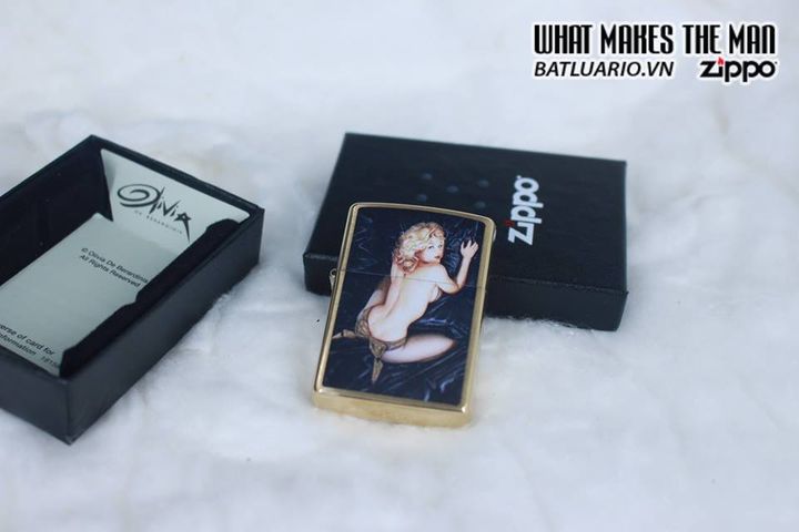 Zippo 29473 - Bật Lửa Brushed Brass Olivia De Berardinis - Quà Tặng Độc Đáo Cho Người Yêu Nghệ Thuật