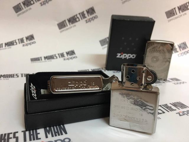 Zippo 29421 - Bật Lửa Zippo Đen Băng Hoa Văn Châu Á - Quà Tặng Độc Đáo Cho Người Yêu Thích Nghệ Thuật