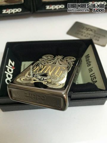 Zippo 28798 - Bật Lửa Khắc Vương Miện Laser Đen Ice - Quà Tặng Phong Cách Thời Trang cho Người Từ 18 Tuổi Trở Lên
