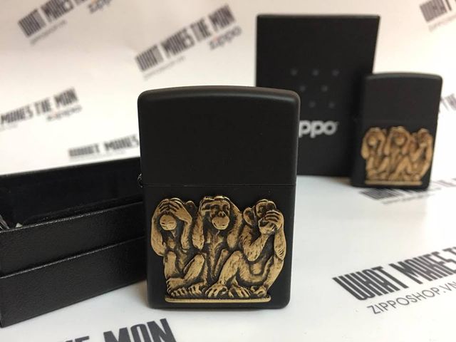 Zippo 29409 – Bật Lửa Zippo Ba Con Khỉ Màu Đen Nhám - Quà Tặng Thú Vị Cho Người Yêu Thích Zippo