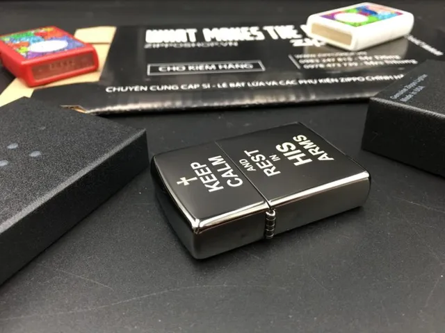 Zippo 29610 - Bật Lửa Black Chrome 