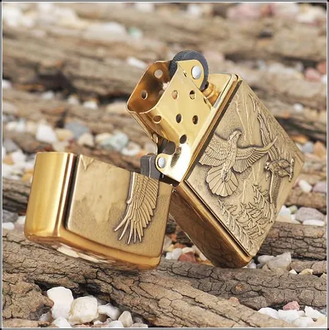 Bật Lửa Zippo 20854 - Where Eagles Dare Biểu Tượng Brushed Brass - Quà Tặng Độc Đáo Cho Người Hâm Mộ Phim