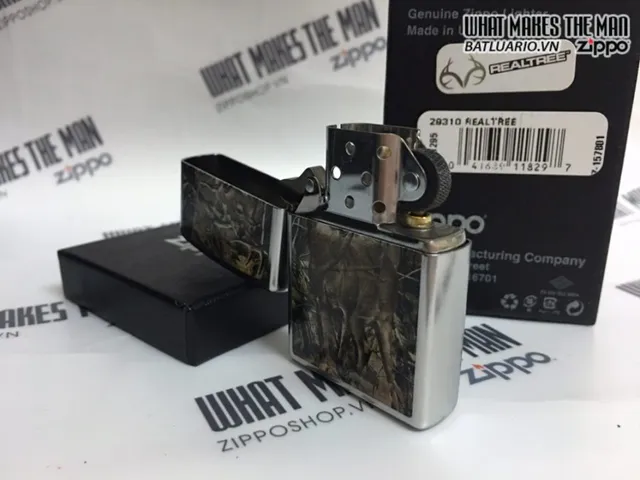 Zippo 29310 - Zippo Bật Lửa Street Chrome Real Tree APG - Quà Tặng Thú Vị Cho Người Yêu Thiên Nhiên