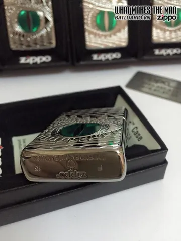 Zippo Armor Dragon Eye - Zippo 28807 Bình Khò Được Mạ Chrome Bóng - Quà Tặng Độc Đáo Cho Người Hâm Mộ