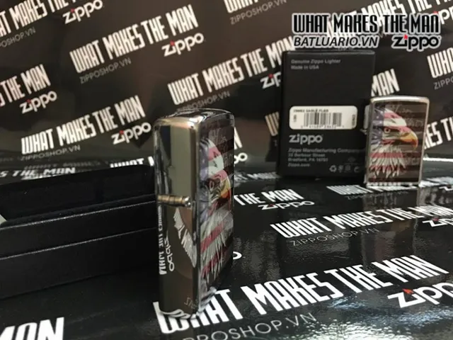 Zippo 28652 - Bật Lửa Chrome Chải Hình Quốc Kỳ Đại Bàng - Quà Tặng Phong Cách Mỹ Thể Thao