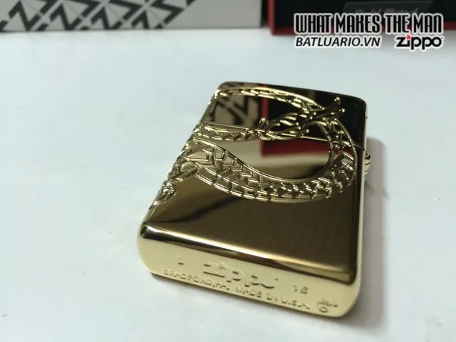 Zippo 29265 - Zippo Armor Bật Lửa Rồng Mắt Đỏ Khắc 360 Độ Mạ Vàng - Quà Tặng Phong Cách Thời Trang