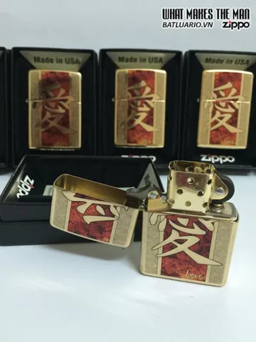 Zippo 28953 - Bật Lửa Chất Liệu Đồng Cao Cấp Màu Bóng - Mẫu Trung Quốc Tình Yêu Sang Trọng