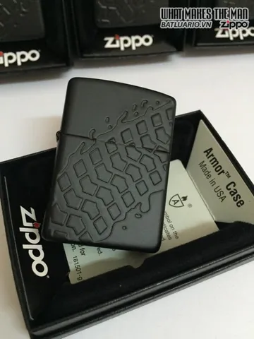Zippo 28966 – Bật Lửa Chống Gió Đen Mờ Họa Tiết Lốp - Quà Tặng Thú Vị Cho Người Yêu Thích Xe Hơi