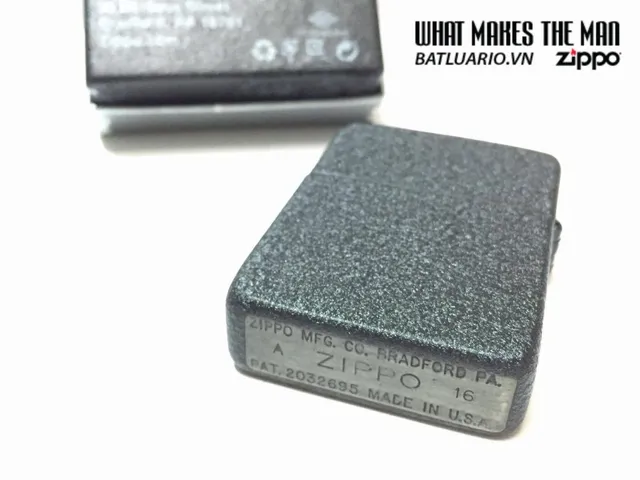 Zippo 28873 - Bật Lửa Zippo POW MIA Với Thiết Kế Đặc Biệt - Quà Tặng Ý Nghĩa Cho Người Yêu Nước