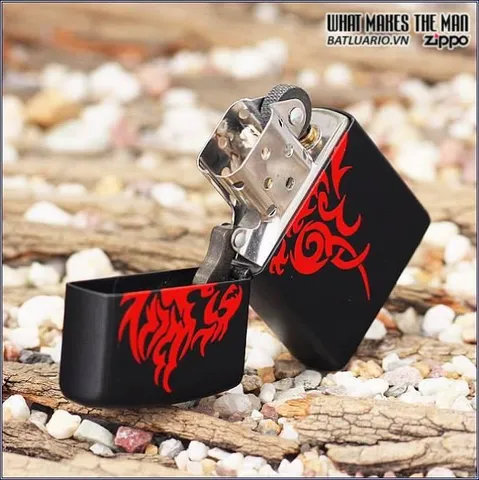 Bật Lửa Zippo Hidden Dragon 21067 - Bật Lửa Matte Đen Thời Trang và Sang Trọng, Quà Tặng Hoàn Hảo cho Fan Cổ Điển