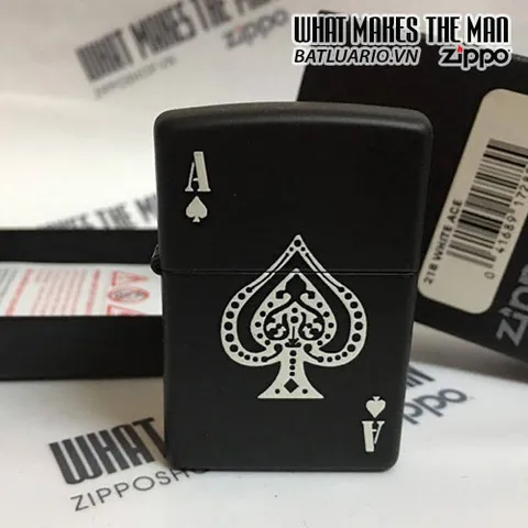 ZIPPO 218 White Ace - Bật Lửa Cao Cấp, Thiết Kế Sang Trọng, Quà Tặng Hoàn Hảo Cho Người Sử Dụng Tin Tưởng