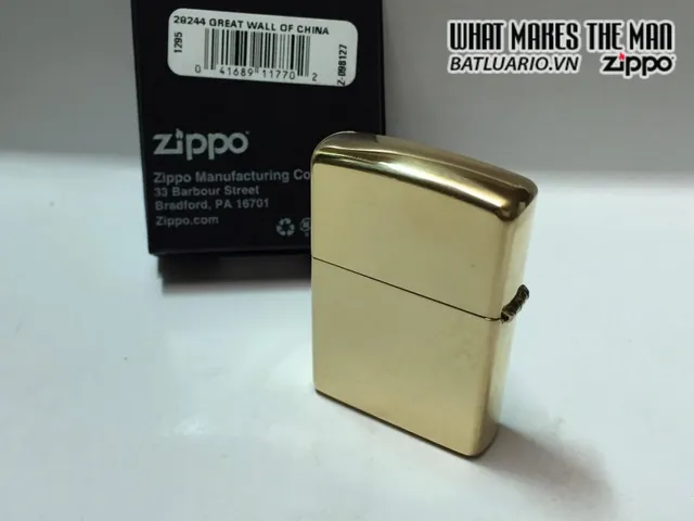 Zippo 29244 - Bật Lửa Zippo Tường Thành Trung Quốc - Quà Tặng Độc Đáo Cho Người Sưu Tầm