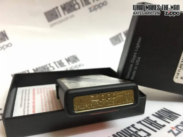Bật Lửa ZIPPO 218 Cờ Đại Bàng - Bật Lửa Thể Thao, Quà Tặng Yêu Thích Cho Fan Cứng