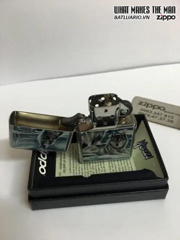 Zippo 28002 - Bật Lửa Mazzi Hình Sói Hú Bằng Chrome Chải - Quà Tặng Thích Hợp Cho Người Yêu Thiên Nhiên