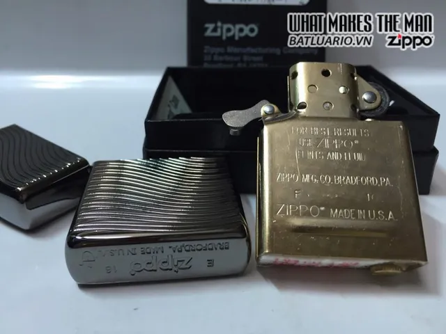 Zippo Armor Bật Lửa 29234 - Họa Tiết Sóng Sâu Khắc, Quà Tặng Sang Trọng Cho Người Yêu Thích Sưu Tập
