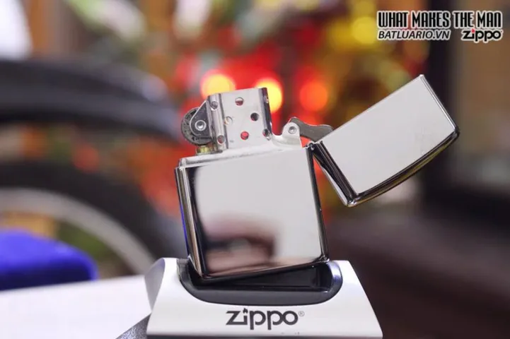 ZIPPO 167 Tugra Armor Bật Lửa Cao Cấp Đánh Bóng Chrome - Quà Tặng Chất Lượng Cho Người Yêu Thích Cháy Lửa