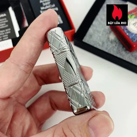 Bật lửa Zippo 49052 - Zippo Slim® Armor® Đường Kẻ Kim Cương Chrome Cao Bóng - Quà Tặng Thời Trang Nam Chính Hãng