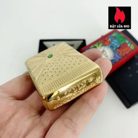 Bật Lửa Zippo 49060 - Thiết Kế Eye of Providence Bằng Đồng Mạ Bóng - Dụng Cụ Châm Lửa Sang Trọng và Độc Đáo