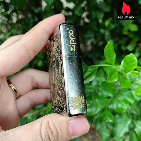 Bật Lửa Zippo 205 Khắc Đức Phật 4 Mặt – Quà Tặng Độc Đáo Cho Người Yêu Thích Văn Hóa Phật Giáo