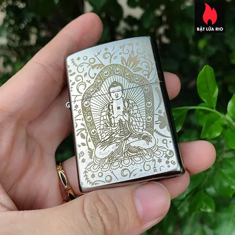 Bật Lửa Zippo 205 Khắc Đức Phật 4 Mặt – Quà Tặng Độc Đáo Cho Người Yêu Thích Văn Hóa Phật Giáo