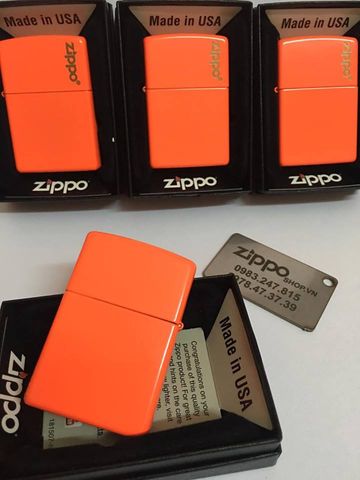 Bật Lửa Zippo 28888ZL - Bật Lửa Matte Cam Neon với Logo Zippo - Quà Tặng Độc Đáo cho Người Yêu Thích Zippo