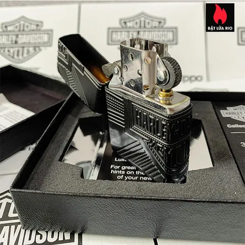 Zippo 49176 - Bật Lửa Collectible Armor Black Matte Harley-Davidson® 2020 - Quà Tặng Cho Người Mê Xe Máy