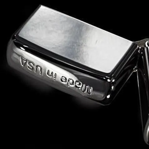 Bật Lửa Zippo 24796 - Thiết Kế Nắp Vương Miện Mạ Chrome Sang Trọng, Quà Tặng Thích Hợp Cho Người Yêu Thích Zippo