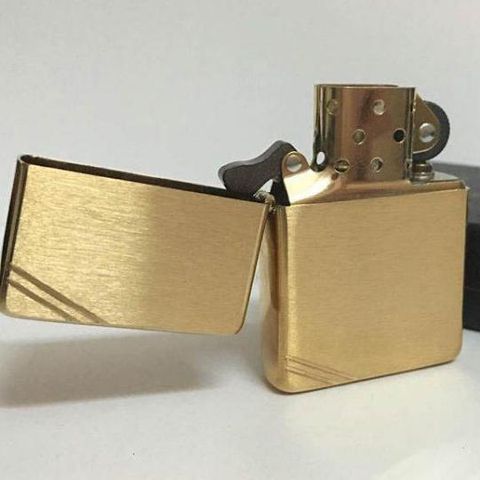 Bật Lửa Zippo 240 Vintage Brushed Brass - Bật Lửa Cổ Điển Chất Liệu Đồng, Thiết Kế Độc Đáo, Made in USA