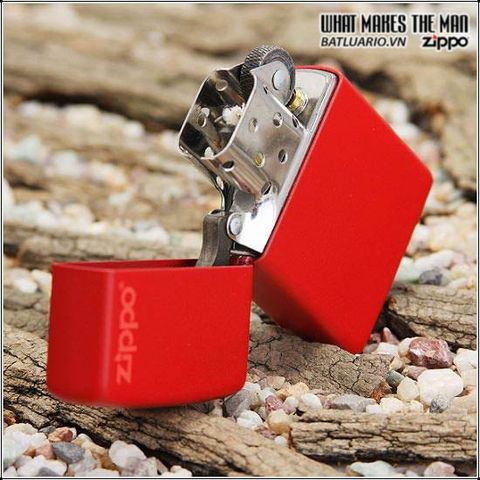 Bật Lửa Zippo 233ZL Đỏ Nhám Có Logo - Hộp Quẹt Sang Trọng, Chống Gió, Thiết Kế Đẹp, Quà Tặng Chất Lượng Mỹ