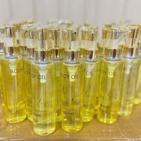 Dầu Dưỡng Thể Body Oil 4% BHA - Cấp Ẩm, Săn Chắc Da, Thấm Nhanh, Phù Hợp Với Da Khô, Sần, Tăng Độ Đàn Hồi