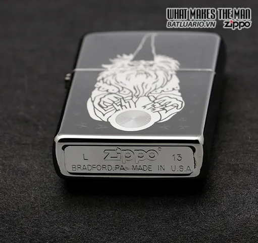Bật Lửa Zippo 28644 - Thiết Kế Phép Thuật Wizard Fantasy Màu Đen Băng Chrome - Quà Tặng Độc Đáo Cho Người Sành Điệu