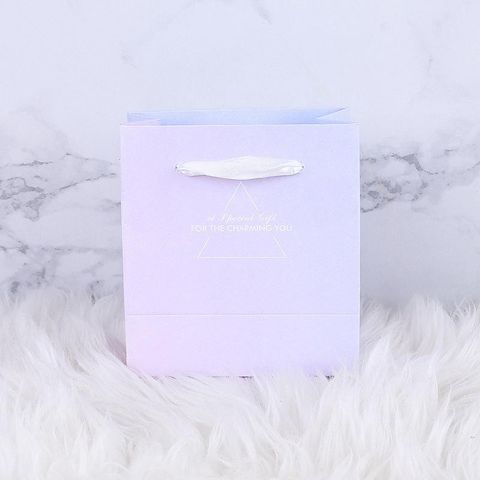 Túi giấy đựng hộp trang sức màu sắc rực rỡ thời trang nhiều kích cỡ 400742