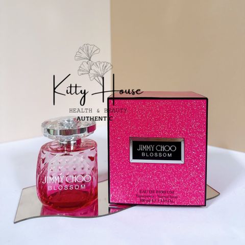 Nước hoa nữ Jimmy Choo Blossom EDP 100ml - Hương trái cây tươi mát, quyến rũ với hoa hồng và gỗ đàn hương, phong cách trẻ trung, năng động.