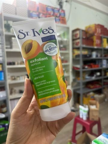 Sữa Rửa Mặt St.Ives Fresh Skin Apricot 170g - Sạch Sâu, Làm Sáng Da, Chăm Sóc Da Mặt Tự Nhiên, Dưỡng Ẩm, Dành Cho Mọi Loại Da