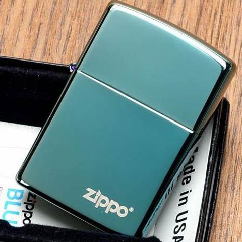Zippo 28129ZL - Bật Lửa Chameleon Có Logo Zippo, Quà Tặng Thú Vị Cho Người Yêu Thích Đồ Sưu Tầm
