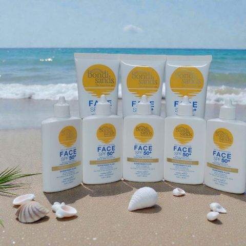 Kem Chống Nắng Bondi Sands SPF50+ Dạng Lotion - Dễ Thoa, Không Nhờn, Thích Hợp Cho Da Mặt và Body, Bảo Vệ Trong Thời Tiết Nắng