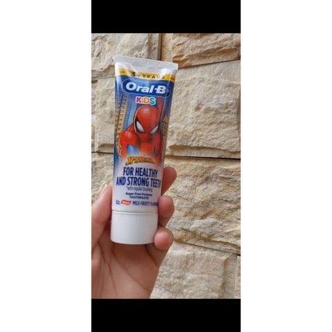 Kem Đánh Răng Oral-B Kids 75ml - Hương Trái Cây Nhẹ Nhàng, Không Cay, Bảo Vệ Răng Cho Trẻ Từ 2 Đến 6 Tuổi