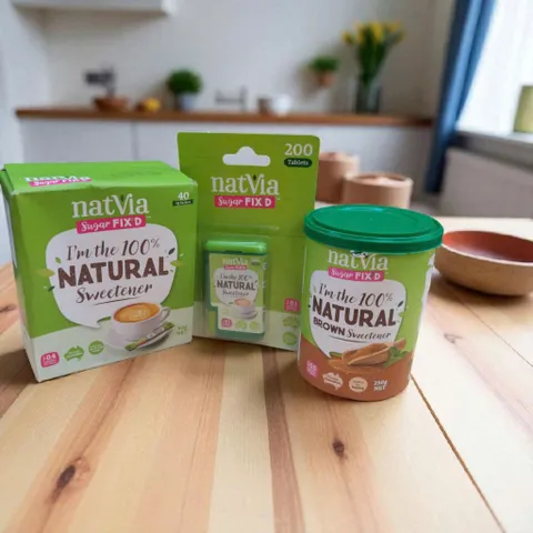 Đường Cỏ Ngọt Natvia 100% Tự Nhiên - Thay Thế Đường Trắng An Toàn Cho Gia Đình, Hộp Tiện Lợi Dùng Trong Nấu Ăn