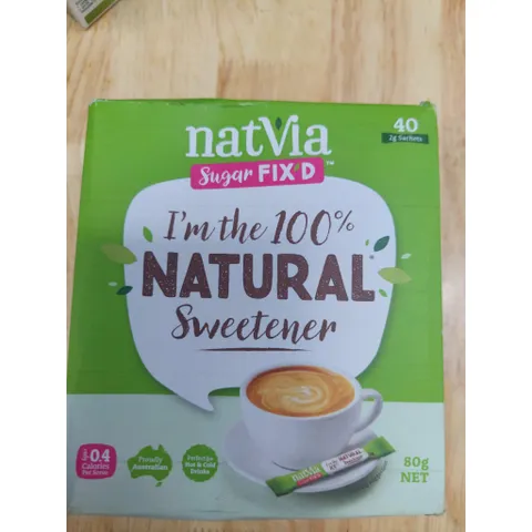 Đường Cỏ Ngọt Natvia 100% Tự Nhiên - Thay Thế Đường Trắng An Toàn Cho Gia Đình, Hộp Tiện Lợi Dùng Trong Nấu Ăn