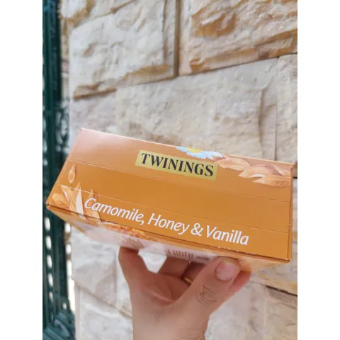 Trà túi lọc Twinings Camomile Mật Ong Vani - Hộp 40 Gói Thảo Mộc Tự Nhiên, Quà Tặng Sức Khỏe Ẩm Thực