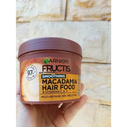 Kem Ủ Tóc Garnier 3 in 1 - Dưỡng Tóc Khỏe Mạnh với Chiết Xuất Chuối, Đu Đủ, Bơ - Chăm Sóc Tóc Tự Nhiên