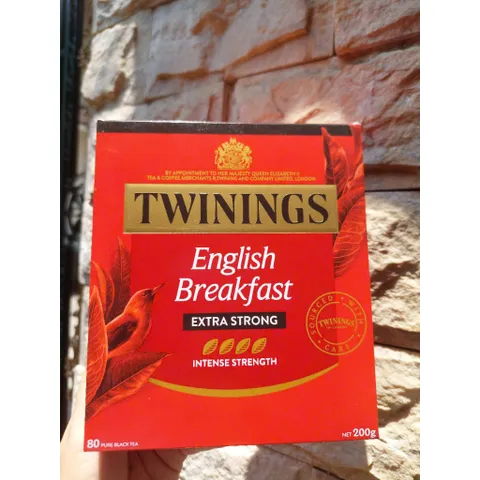 Trà Twinings English Breakfast Extra Strong - Hộp 80 Túi Lọc Thay Thế Cà Phê, Năng Lượng Buổi Sáng Cho Dân Văn Phòng