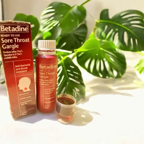 Nước súc họng Betadine Úc 120ml  Súc họng diệt khuẩn sau khi đi ngoài đường