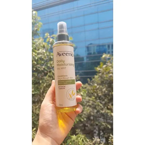 Xịt Dưỡng Ẩm Aveeno Daily Moisturizing Oil Mist - Dưỡng Ẩm Chuyên Sâu Cho Da Khô Với Oat Oil, Tiện Lợi Và Hiệu Quả