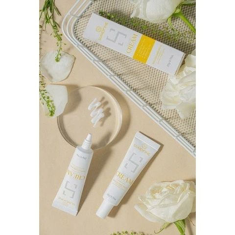 Kem Dưỡng Trắng Da, Mờ Thâm Nám Sumdfine White Cream Dark Spot 20g